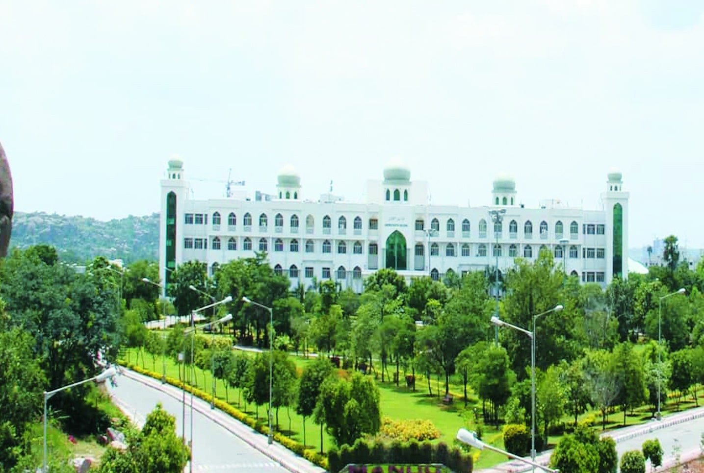 MANNU